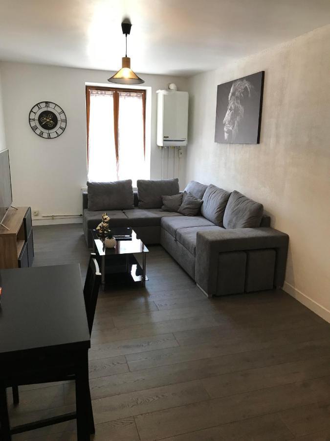 Au Faubourg Apartment Saint-Claude Exterior photo